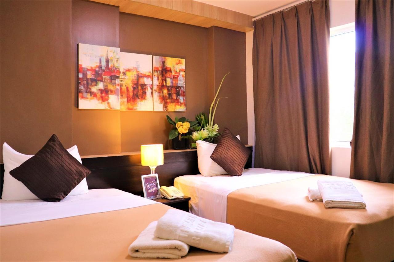 The Studio 18 Residences Manila Exteriér fotografie