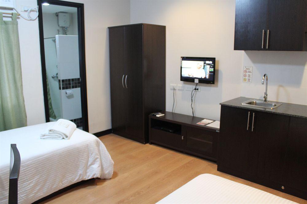 The Studio 18 Residences Manila Exteriér fotografie