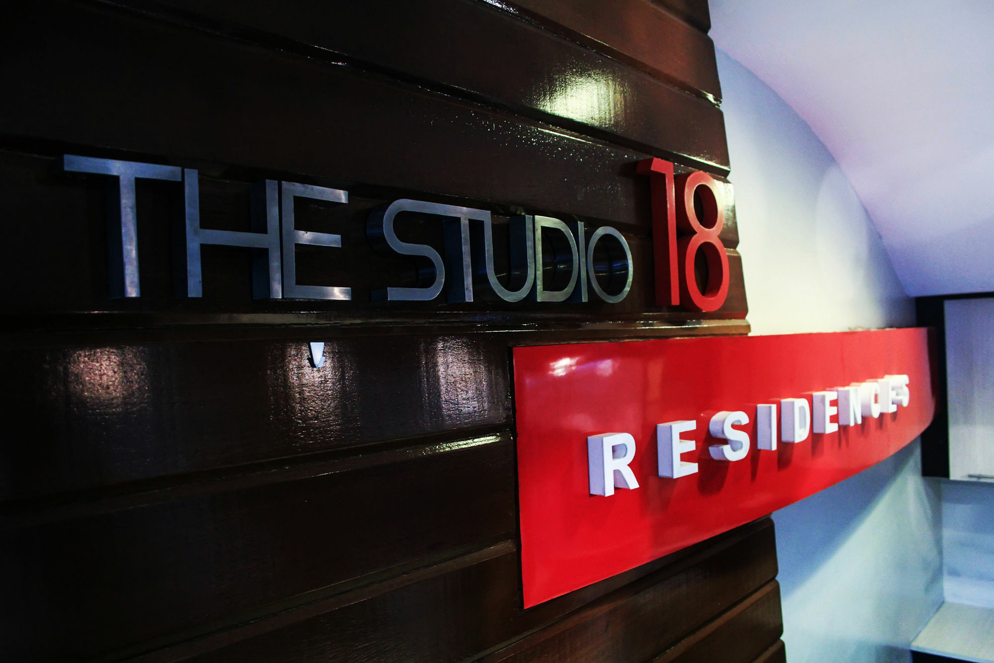 The Studio 18 Residences Manila Exteriér fotografie